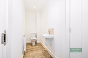 Photo 24- click for photo gallery